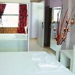 Relax Tirana
