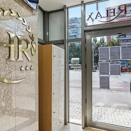 Relax מלון טיראנה