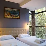 Relax 3* تيرانا