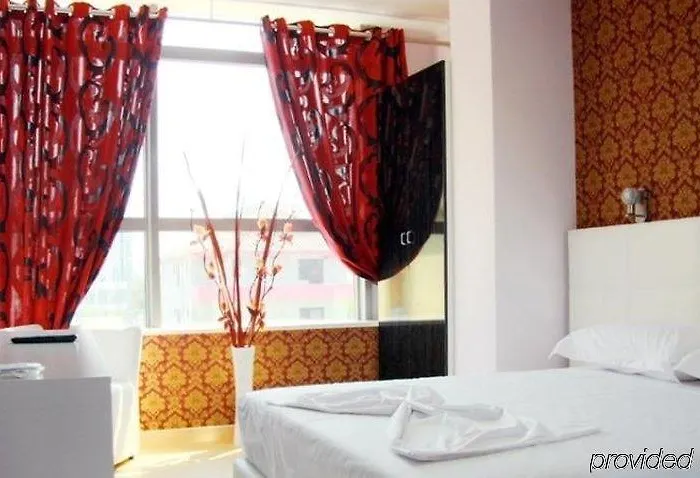 Relax Szálloda 3*
